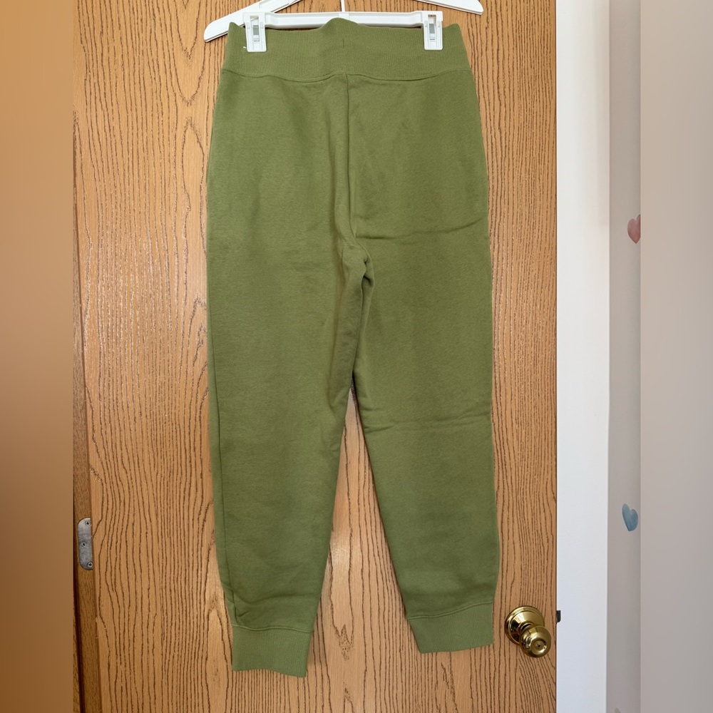 Nike Women’s Set Green Joggers Fleece/Sweatshirt - Picture 4 of 6